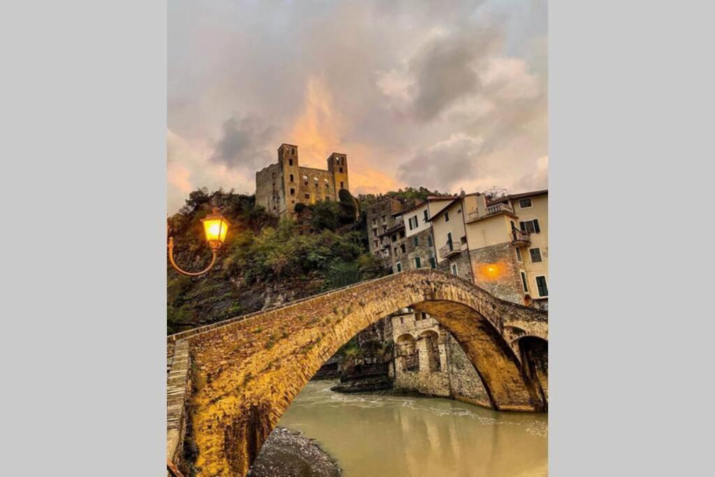 Le Bijou Di Dolceacqua, Per Un Momento Memorabile. Apartamento Exterior foto