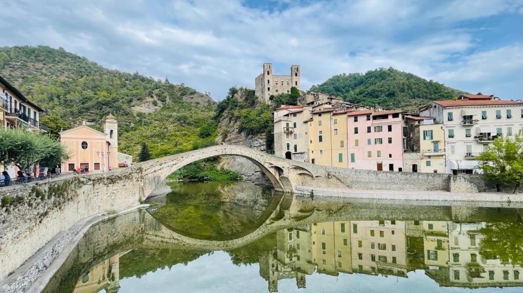 Le Bijou Di Dolceacqua, Per Un Momento Memorabile. Apartamento Exterior foto